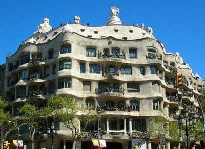 背上行囊，讓心去旅行：全球最吸引人的20個(gè)旅游目的地